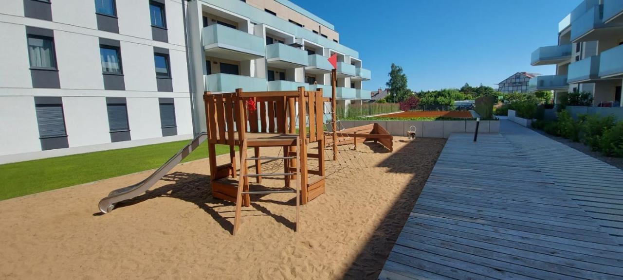 Piekny Apartament Przy Plazy Rewal Exteriör bild
